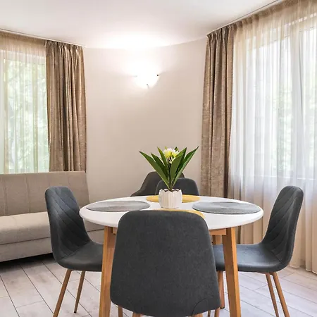 Apartment & *